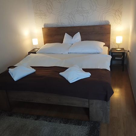 Bed and Breakfast Eden Panzió Eger Exterior foto